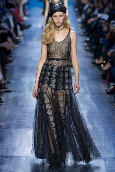 Look 61